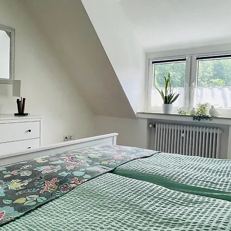 Apartment Stadtoase Am Julianenpark Leer