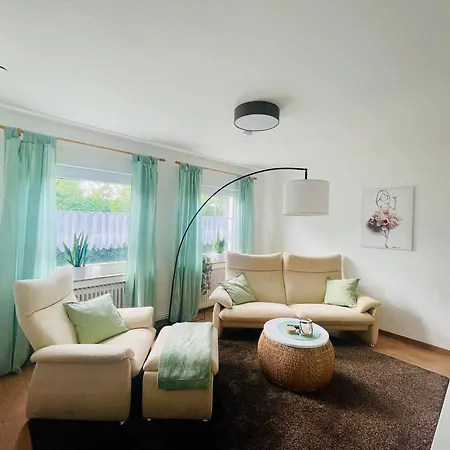 Apartment Stadtoase Am Julianenpark Leer